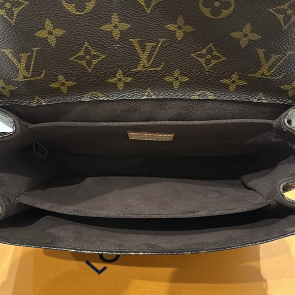 Louis Vuitton Pochette Metis - Picture 6 of 7